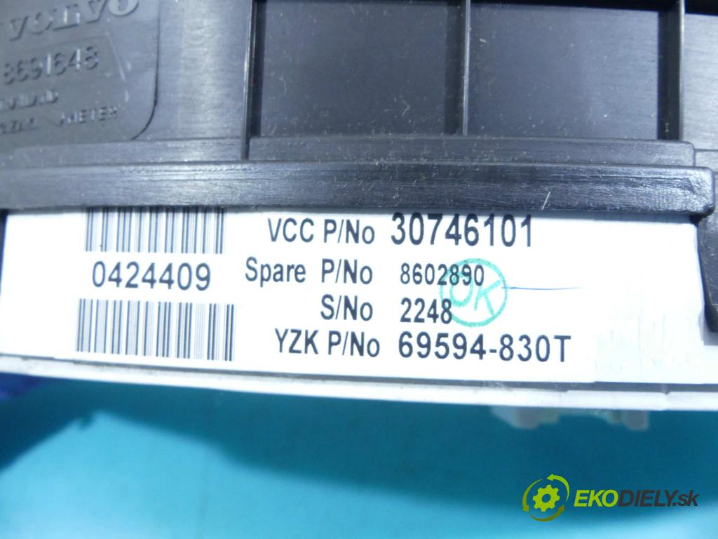 Volvo XC90 I 2002-2014 2.4 D5 163 HP automatic 120 kW 2401 cm3 5- prístrojovka/ budíky 30746101 (Prístrojové dosky, displeje)