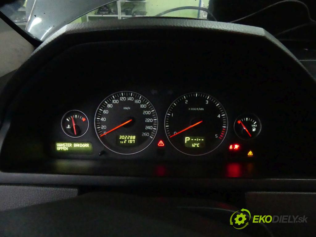 Volvo XC90 I 2002-2014 2.4 D5 163 HP automatic 120 kW 2401 cm3 5- prístrojovka/ budíky 30746101 (Prístrojové dosky, displeje)