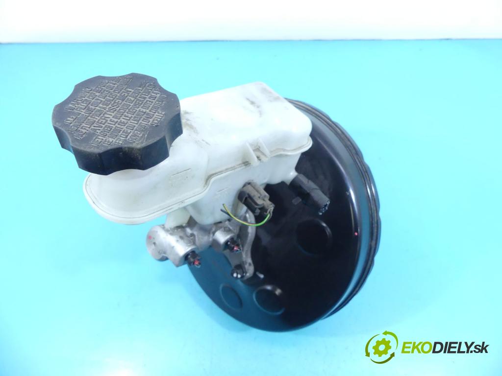 Hyundai ix20 2010-2019 1.4 16v 90 HP manual 66,2 kW 1396 cm3 5- servo brzdové 58500-1K100