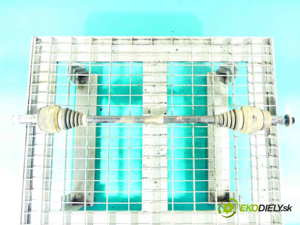 Volvo XC90 I 2002-2014 2.4 D5 163 HP automatic 120 kW 2401 cm3 5- poloos pravé 30735565 (Poloosy)