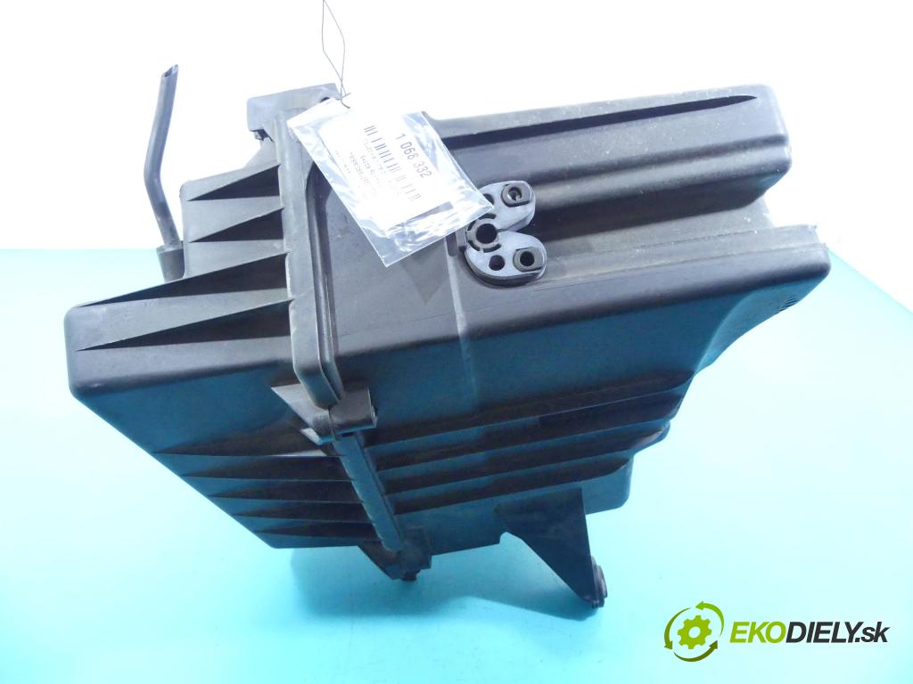 Skoda Roomster 1.9 tdi 105 HP manual 77 kW 1896 cm3 5- obal filtra vzduchu 6Q0129601AR (Obaly filtrov vzduchu)
