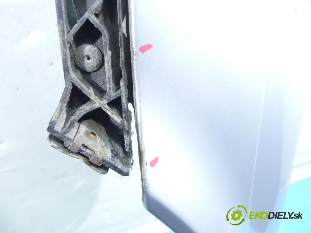 Saab 9-5 3.0 TiD 177 hp manual 130 kW 2958 cm3 4- blatnik přední levý