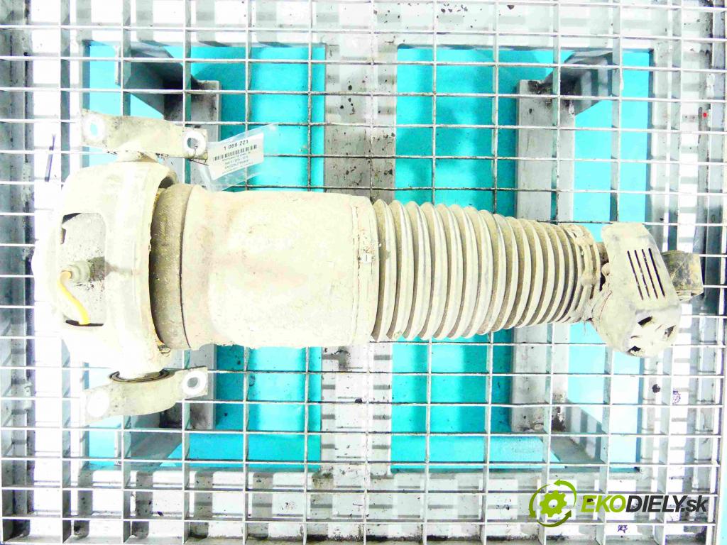 Audi Q7 2005-2015 3.0 tdi 232KM automatic 171 kW 2967 cm3 5- tlumič zadní pravý 