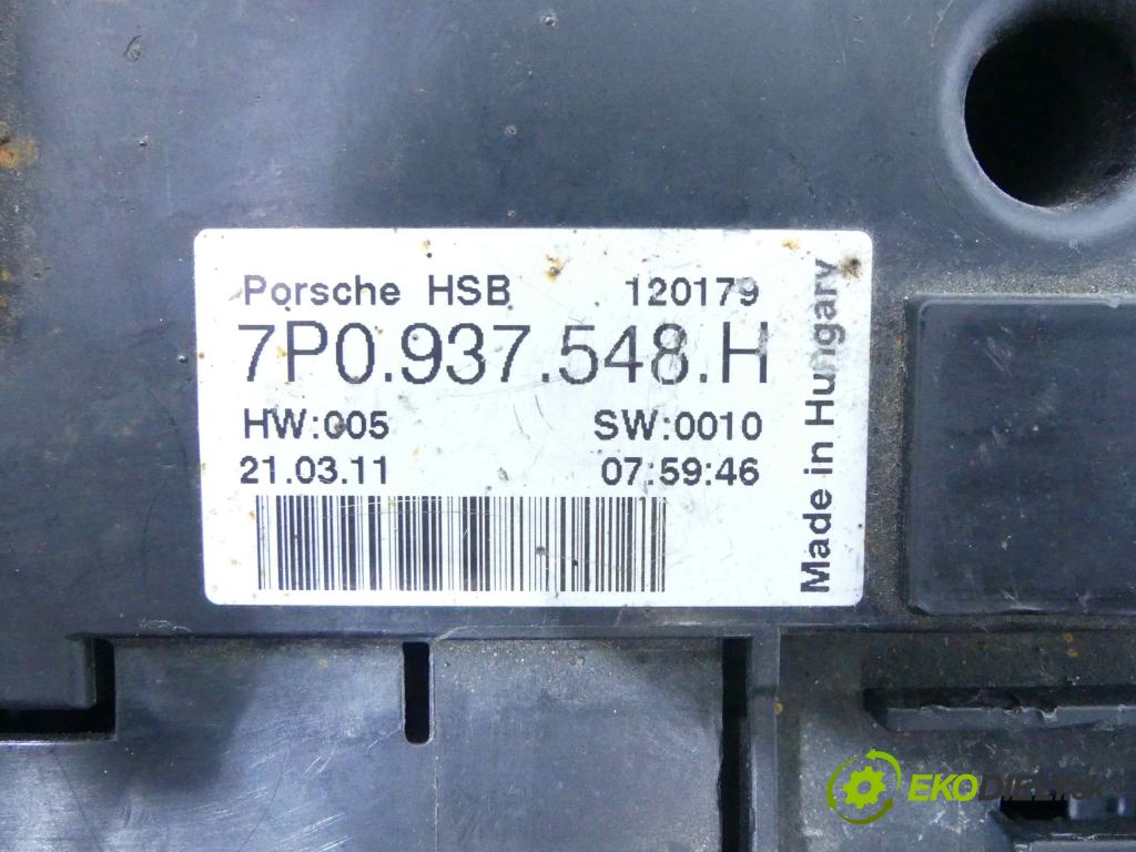 Porsche Cayenne II 2010-2017 4.8 V8 Turbo 500KM automatic 368 kW 4806 cm3 5- skříňka pojistková 7P0937548H (Pojistkové skříňky)