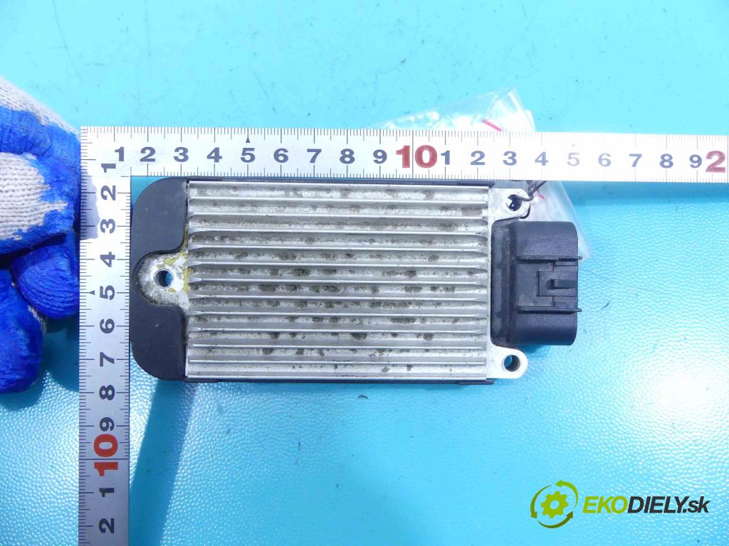 Opel Vectra C 2002-2008 2.2 16v 147 HP manual 108 kW 2198 cm3 4- modul riadiaca jednotka 12205719 (Ostatné)