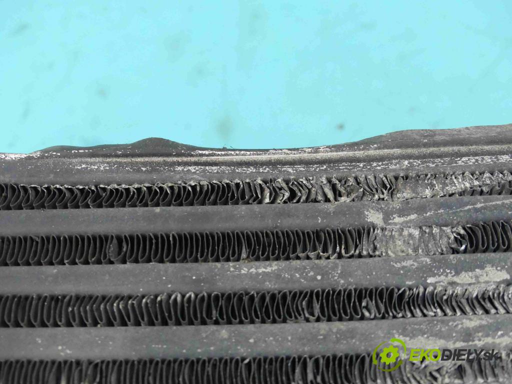 Porsche Cayenne II 2010-2017 4.8 V8 Turbo 500KM automatic 368 kW 4806 cm3 5- Intercooler  (Chladiče nasávaného vzduchu (intercoolery))