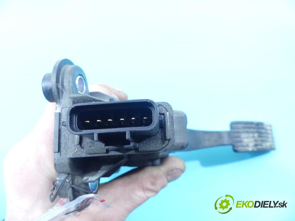 Mitsubishi ASX 2010-2016 1.6 16v 117 HP manual 86 kW 1590 cm3 5- pedále 1600A102 (Pedále)