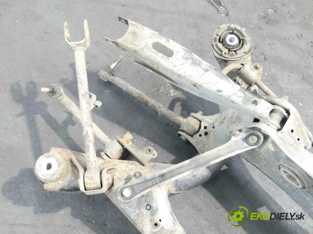 Lexus GS III 2005-2012 4.3 V8 283KM automatic 208 kW 4293 cm3 4- zadní výztuha