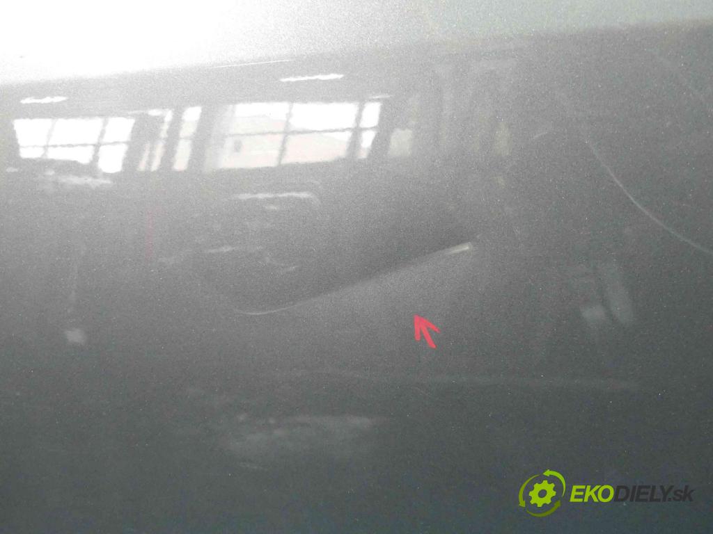 Vw Golf plus 1.9 tdi 90 hp manual 66 kW 1896 cm3 5- dveře přední levé