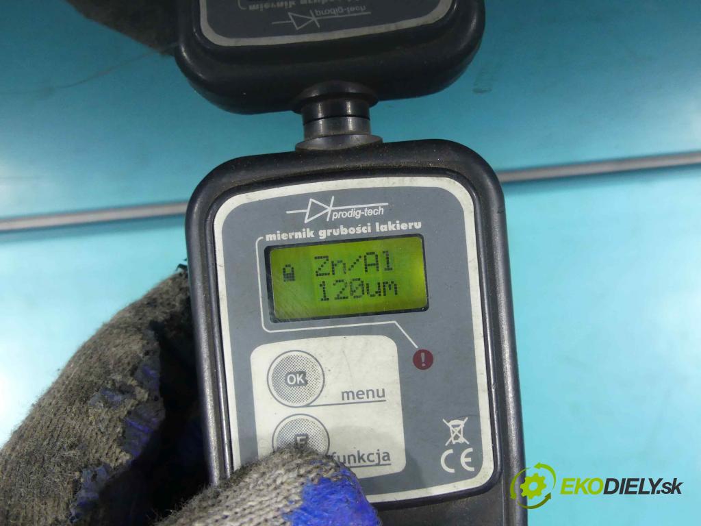 Vw Golf plus 1.9 tdi 90 hp manual 66 kW 1896 cm3 5- dveře přední levé