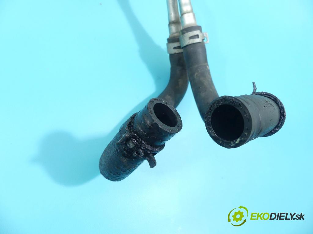 Nissan Qashqai 06-13 2.0 dci 150 HP manual 110 kW 1995 cm3 5- rúrka systému chłodzenia 14055JD72A