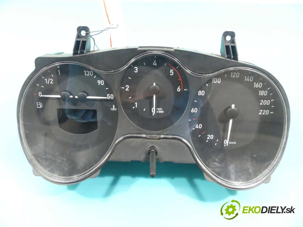 Seat Altea 1.9 tdi 105 HP manual 77 kW 1896 cm3 5- prístrojovka/ budíky 5P0920822G (Prístrojové dosky, displeje)