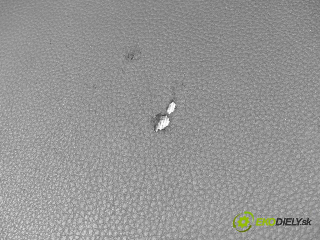 Vw Passat B6 2005-2010 2.0 FSI 4x4 150 HP manual 110 kW 1984 cm3 5- roleta  (Rolety kufra)