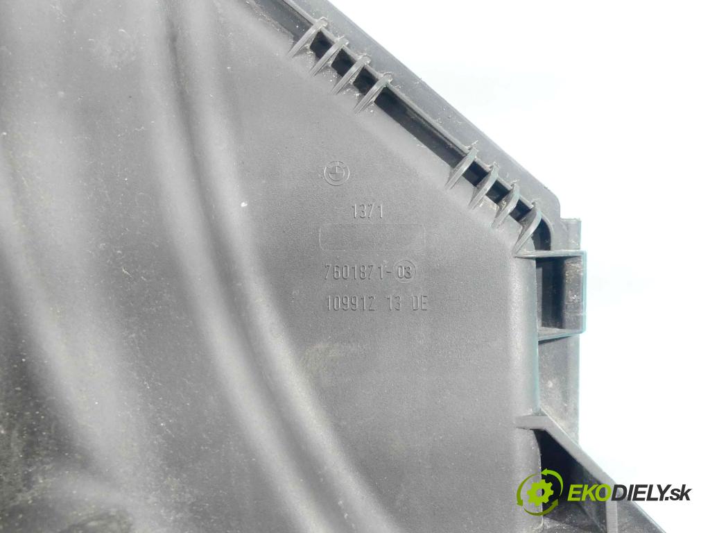 Bmw X3 F25 2010-2017 3.0 258 hp automatic 190 kW 2996 cm3 5- obal filtra vzduchu 7601871-03 (Kryty filtrů)