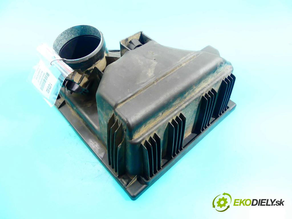 Bmw X3 F25 2010-2017 3.0 258 hp automatic 190 kW 2996 cm3 5- obal filtra vzduchu 7601871-03 (Kryty filtrů)