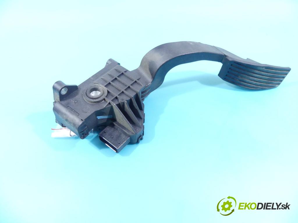 Alfa romeo Mito 08-18 1.6 jtd 120 HP manual 88 kW 1598 cm3 3- pedále 55702020 (Pedále)