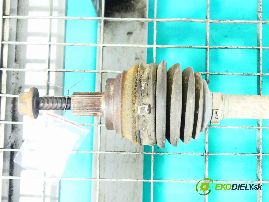 Vw Passat B6 2005-2010 2.0 FSI 4x4 150 HP manual 110 kW 1984 cm3 5- poloos ľavé  (Poloosy)