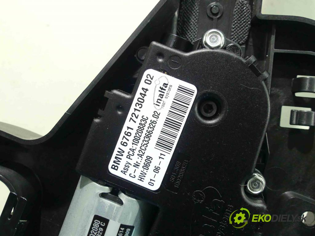 Bmw X3 F25 2010-2017 3.0 258 hp automatic 190 kW 2996 cm3 5- Střešní okno: 6761721304402 (Okna karoserie)