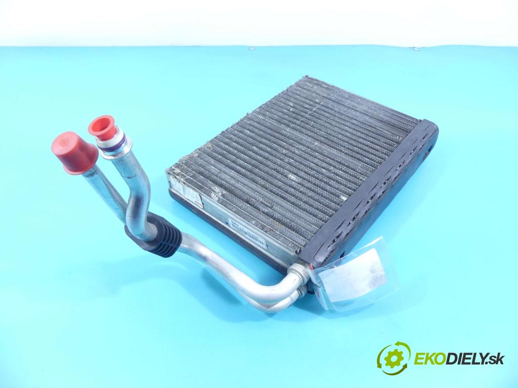 Bmw X3 F25 2010-2017 3.0 258 HP automatic 190 kW 2996 cm3 5- radiator 670738X (Radiátory kúrenia)