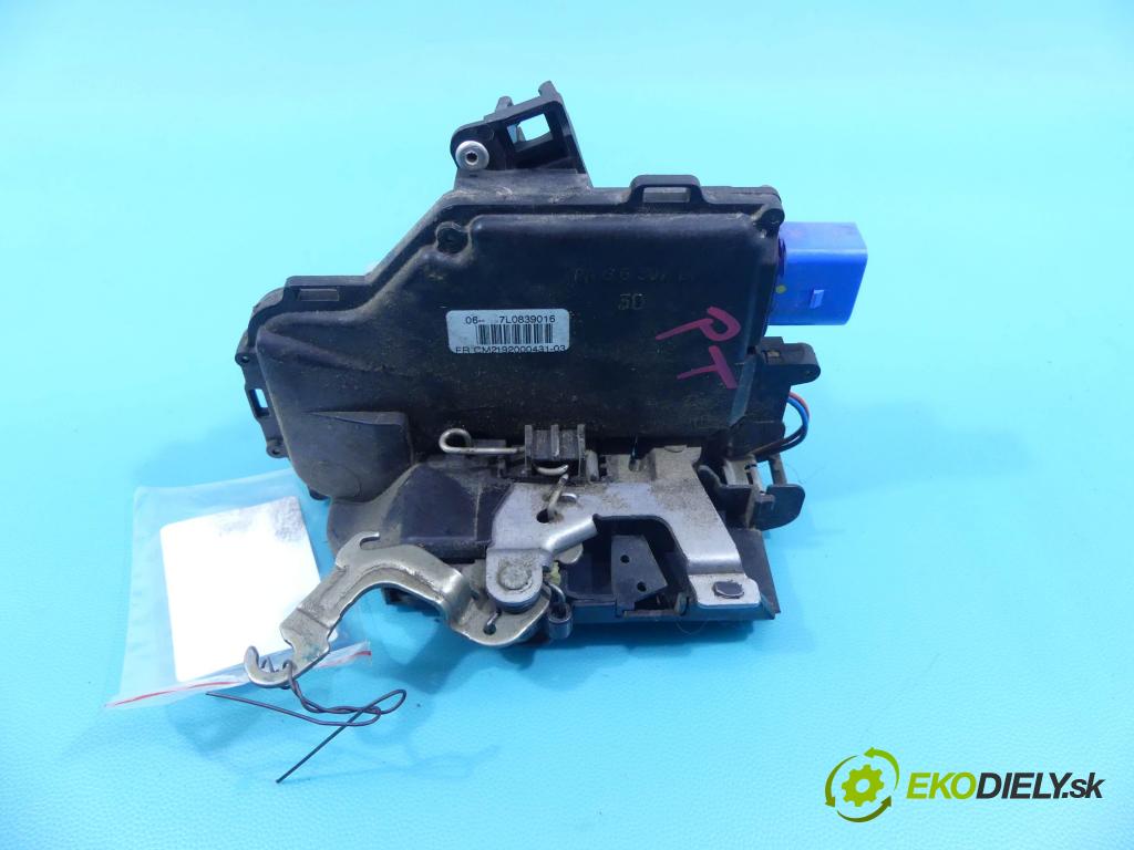 Seat Altea 1.9 tdi 105 hp manual 77 kW 1896 cm3 5- zámek zadní pravý 7L0839016