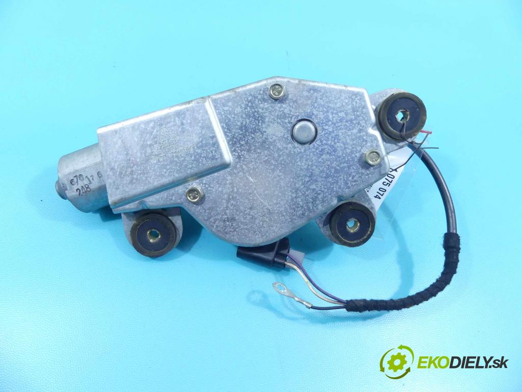 Ford Mondeo Mk2 1996-2000 1.8 TD 90 HP manual 66 kW 1753 cm3 5- motor stieračov zadné 0390201521