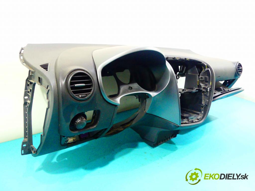 Seat Leon II 2005-2012 1.6 SR 102 HP manual 75 kW 1595 cm3 5- kokpit,pristrojová doska rozdeľovacia