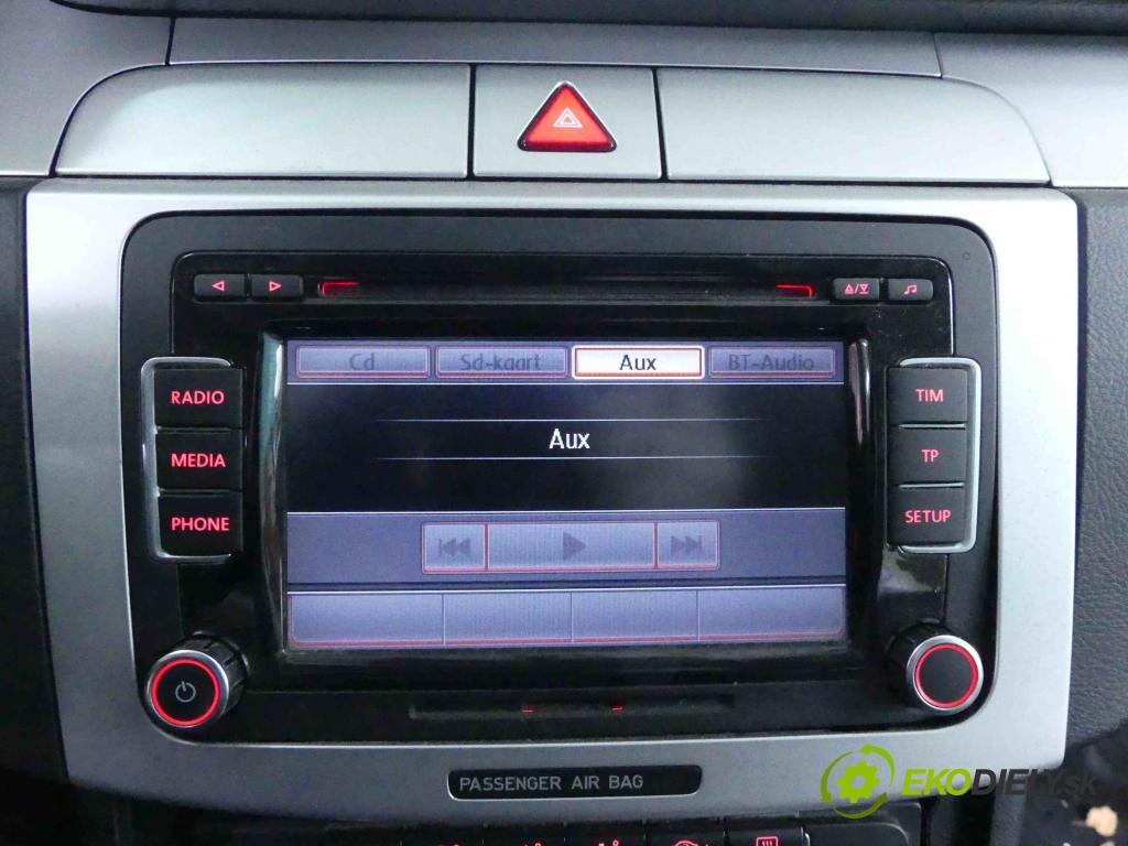 Vw Passat B6 2005-2010 2.0 tdi 140 HP manual 103 kW 1968 cm3 5- Radio továreň: 3C8035195