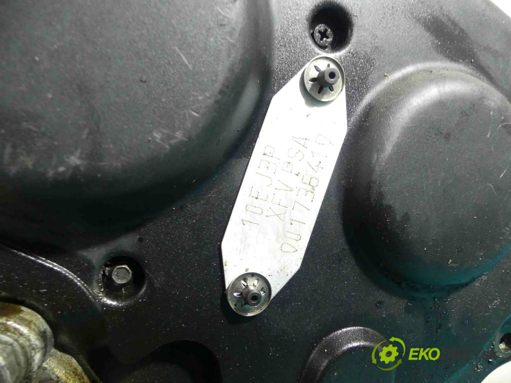 Peugeot 407 3.0 v6 211KM automatic 155 kW 2946 cm3 5- motor benzín XFV