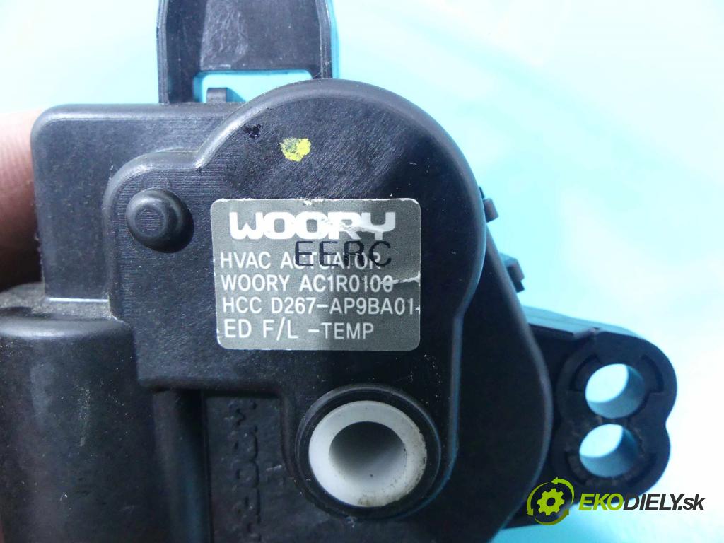 Kia Ceed I 2006-2012 1.4 16v 105 hp manual 77 kW 1396 cm3 5- motorek topení D267-AP9BA01