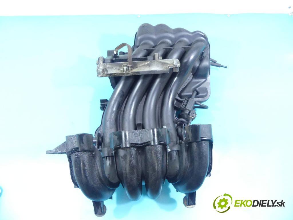 Vw Golf IV 1997-2003 1.6 SR 101 HP manual 74 kW 1595 cm3 5- zvod nasávací 06A133205E (Sacie potrubia)