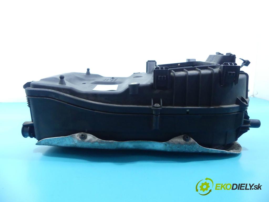 Mercedes E W212 2009-2016 2,2.0 cdi 204 hp manual 150 kW 2143 cm3 4- obal filtra vzduchu A6510903501 (Kryty filtrů)