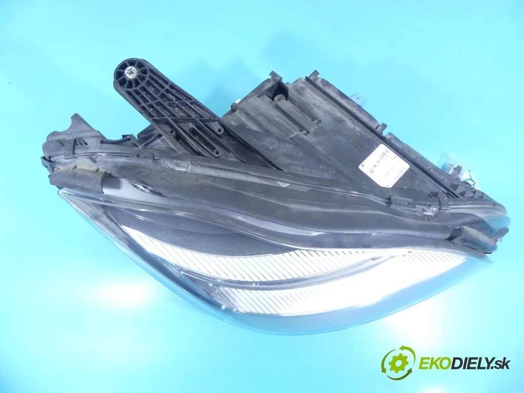 Mercedes CLS II C218 2010-2018 4.7 V8 408KM automatic 300 kW 4663 cm3 4- Reflektor: pravý A2188209261 (Pravé)