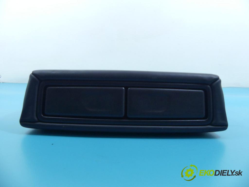 Infiniti QX30 H15 2016-2019 2.0 T 211KM automatic 155 kW 1991 cm3 5- operadlo  (Lakťové opierky)