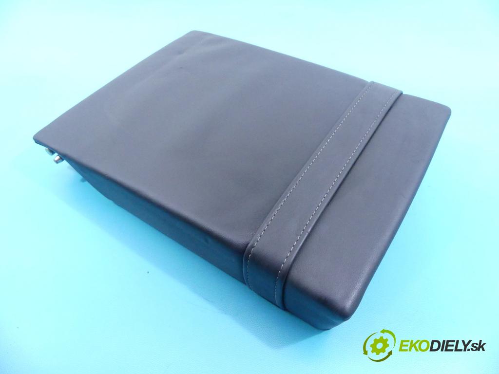 Infiniti QX30 H15 2016-2019 2.0 T 211KM automatic 155 kW 1991 cm3 5- operadlo  (Lakťové opierky)