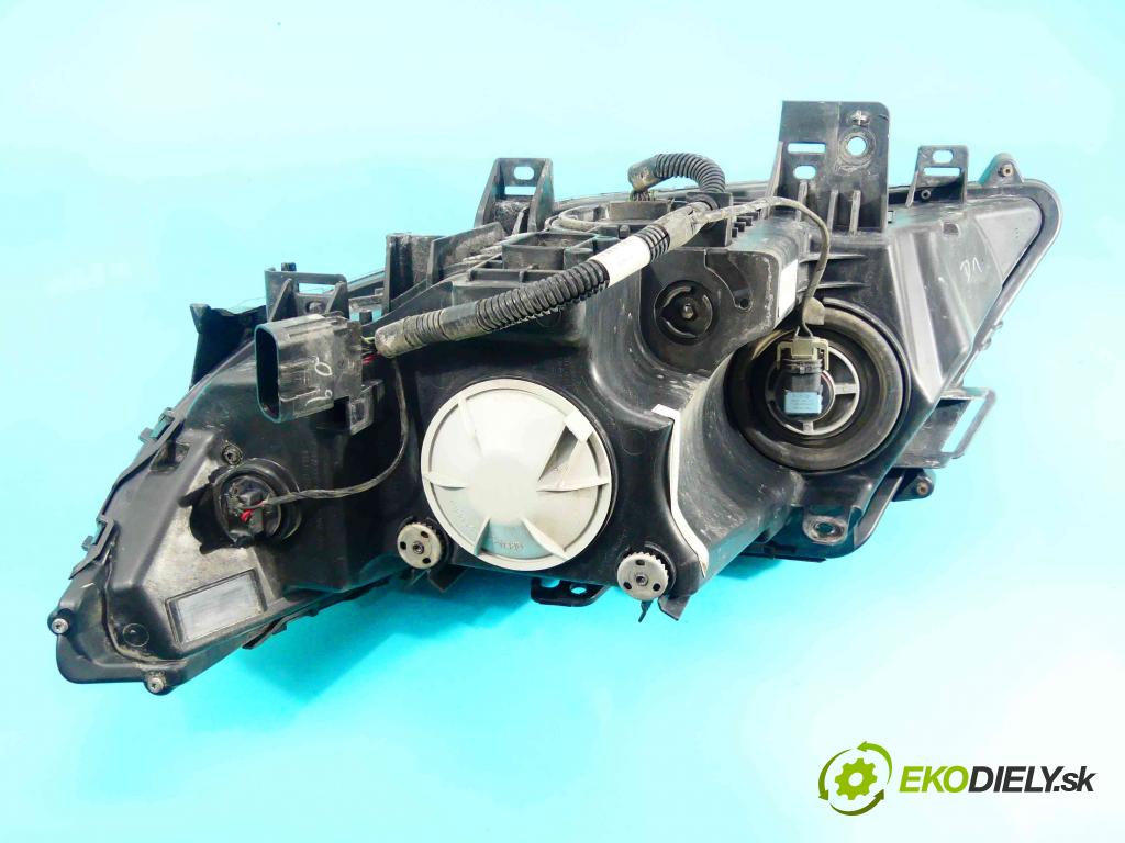 Saab 9-4X 3.0 V6 (LF1): 269KM automatic 198 kW 2997 cm3 5- Reflektor: pravý  (Pravé)