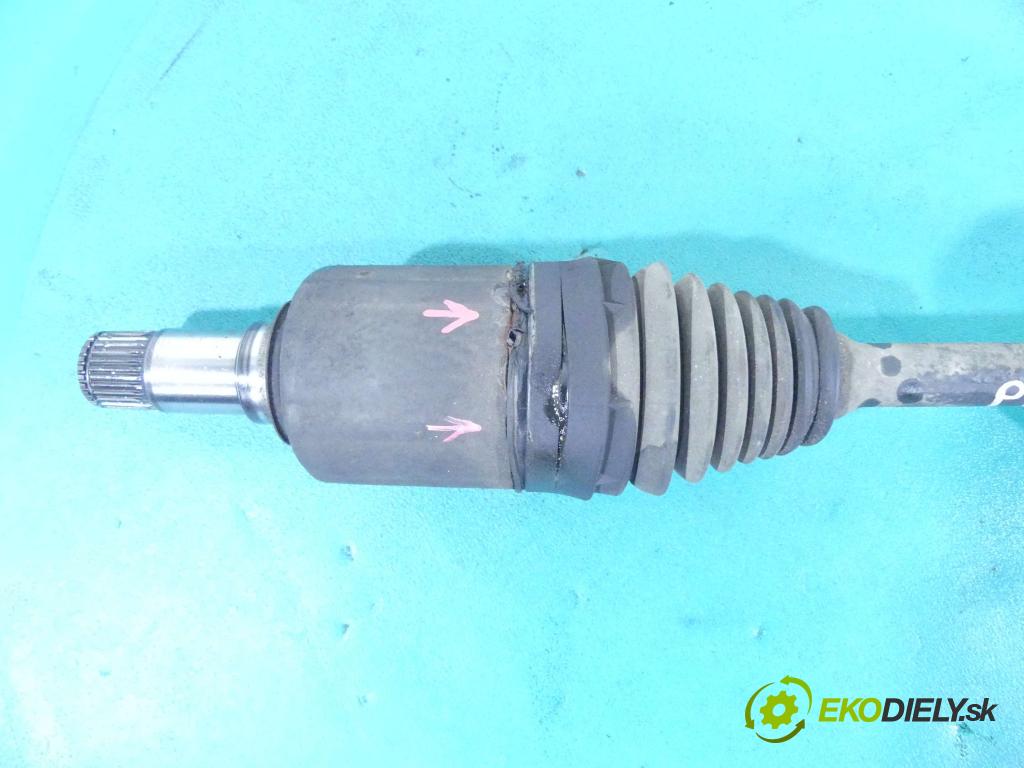 Mercedes CLS II C218 2010-2018 4.7 V8 408KM automatic 300 kW 4663 cm3 4- poloos pravé  (Poloosy)