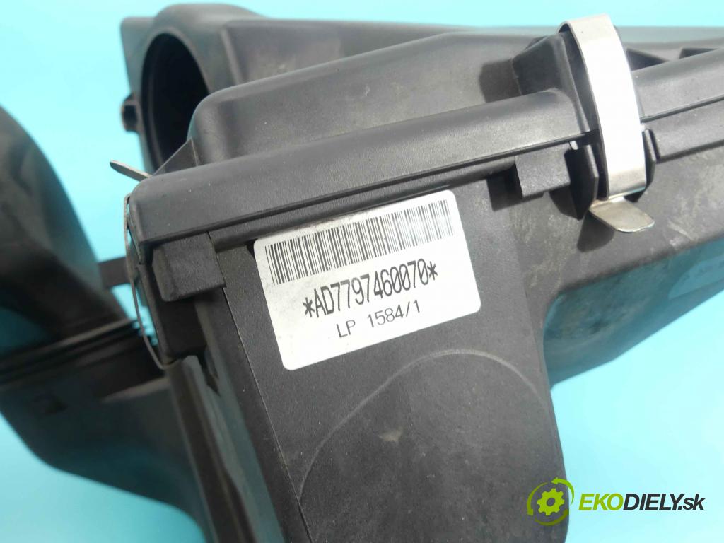 Bmw 1 e87 2004-2011 2.0d 116 hp manual 85 kW 1995 cm3 3- obal filtra vzduchu 7797460-07 (Kryty filtrů)