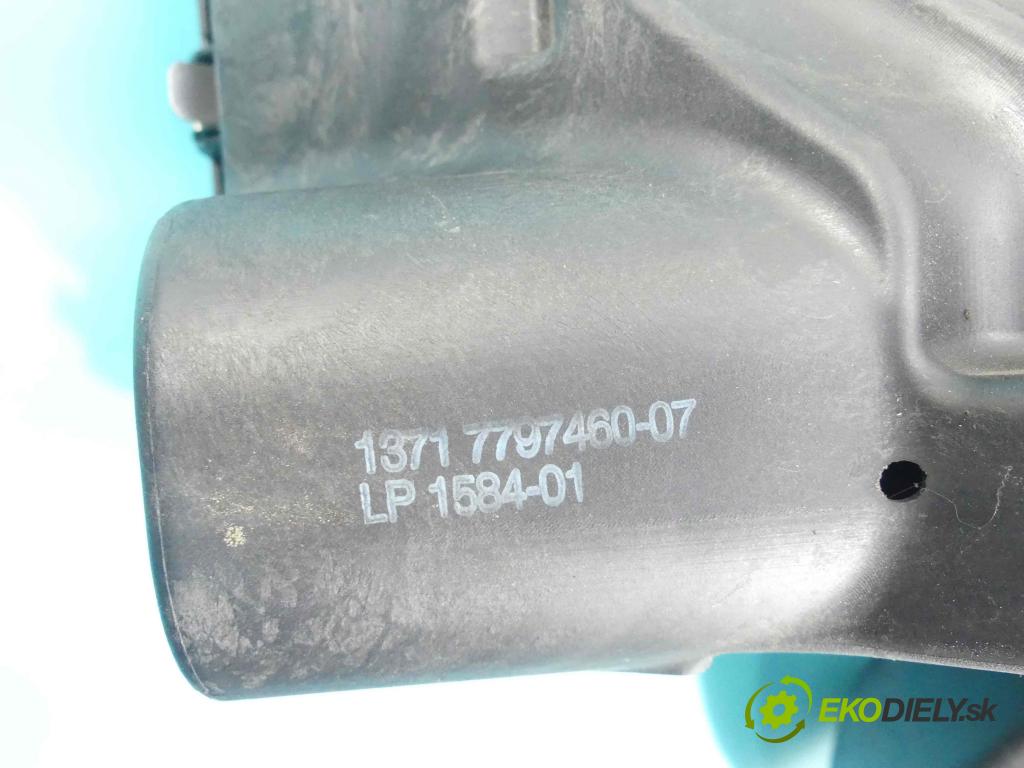 Bmw 1 e87 2004-2011 2.0d 116 hp manual 85 kW 1995 cm3 3- obal filtra vzduchu 7797460-07 (Kryty filtrů)