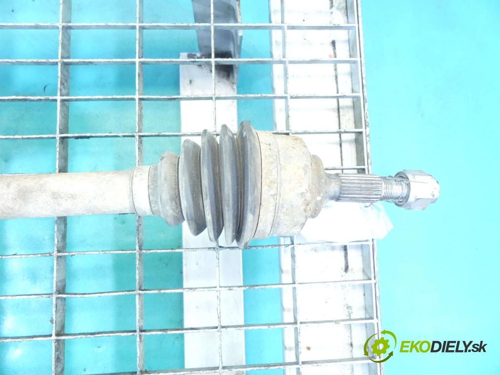 Citroen C2 1.4 hdi 68 HP manual 50 kW 1398 cm3 3- poloos pravé  (Poloosy)