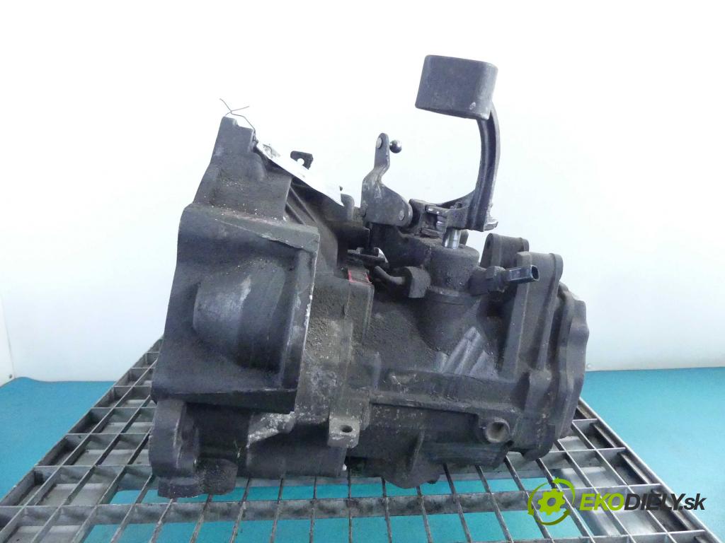 Vw Lupo 1.4 tdi 75 hp manual 55 kW 1422 cm3 3- převodovka stupňová manual ESP