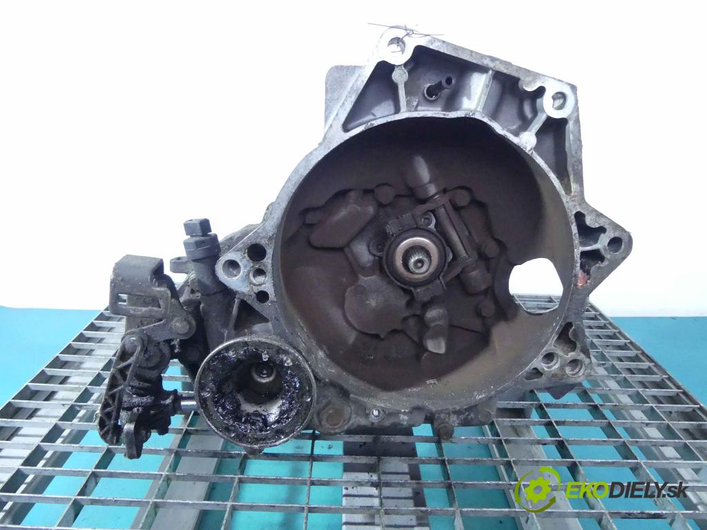 Vw Polo III 6N 1994-2001 1.7 sdi 60 HP manual 44 kW 1716 cm3 3- prevodovka stupeň,rýchlosť manual DED