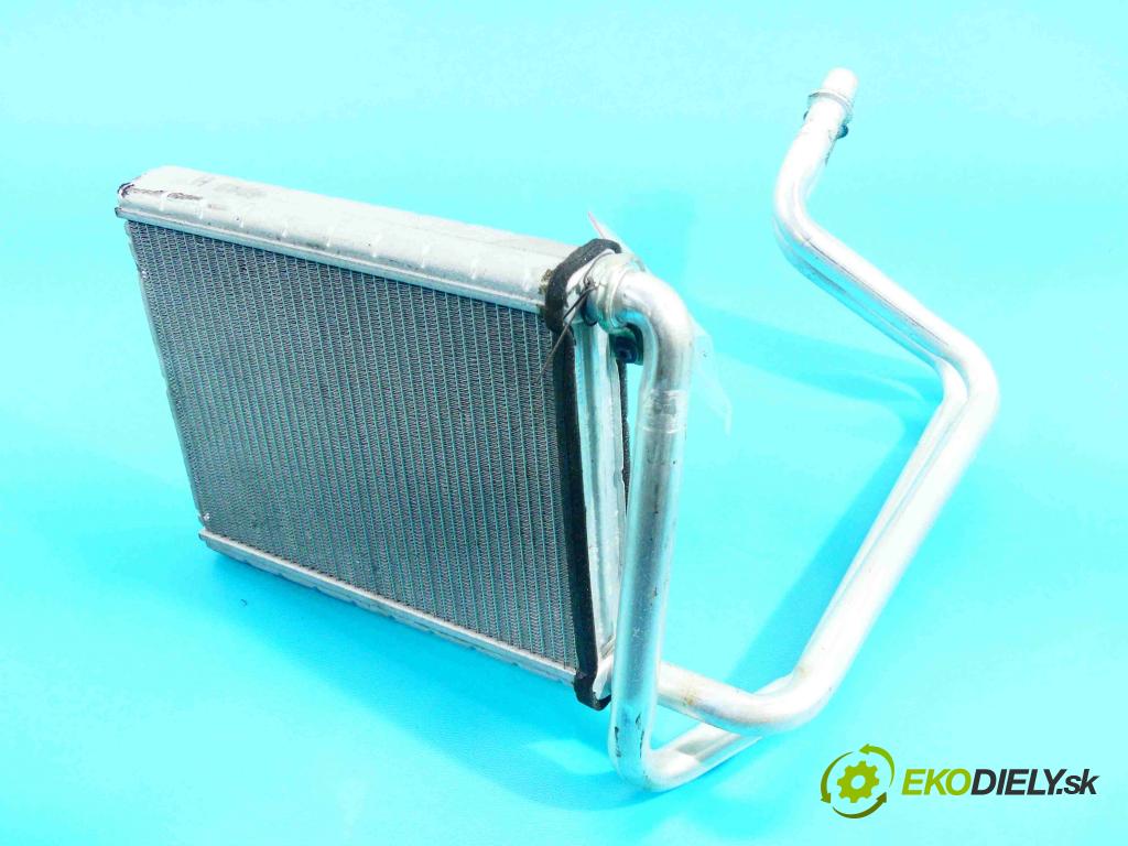 Infiniti QX30 (H15) 2016-2019 2.0 T 211KM automatic 155 kW 1991 cm3 5- radiator  (Radiátory kúrenia)