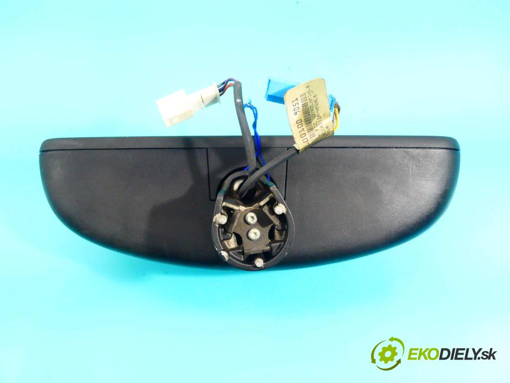 Infiniti QX30 (H15) 2016-2019 2.0 T 211KM automatic 155 kW 1991 cm3 5- zpětné zrcátko vnitřní  (Světla vnitřní)