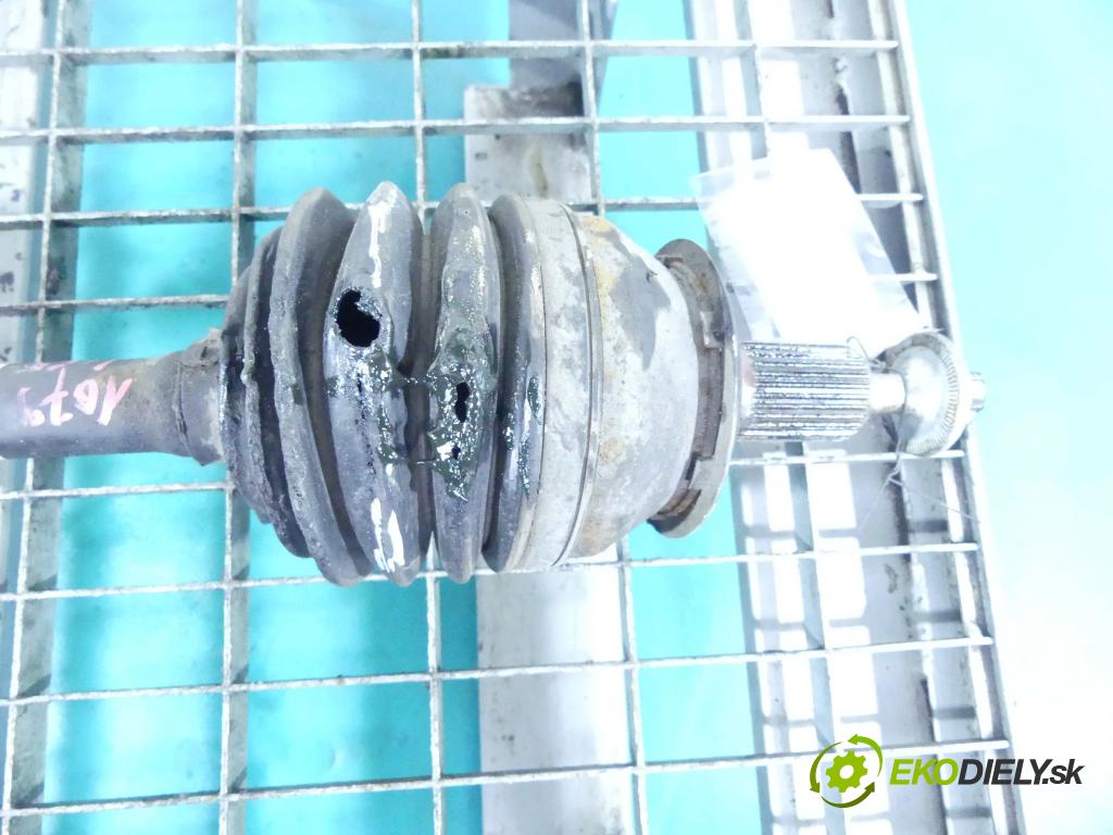 Infiniti QX30 H15 2016-2019 2.0 T 211KM automatic 155 kW 1991 cm3 5- poloos ľavé 2463309400 (Poloosy)