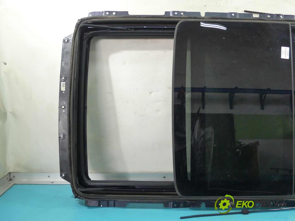 Saab 9-4X 3.0 V6 269KM automatic 198 kW 2997 cm3 5- Střešní okno: A11163125145 (Okna karoserie)