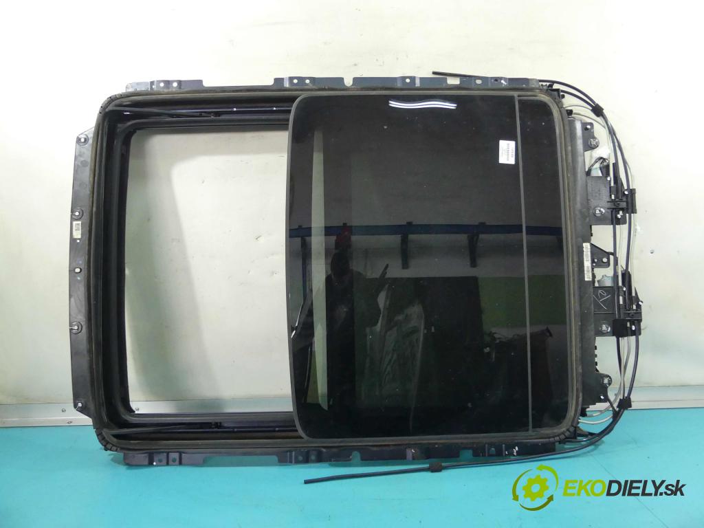 Saab 9-4X 3.0 V6 269KM automatic 198 kW 2997 cm3 5- Střešní okno: A11163125145 (Okna karoserie)