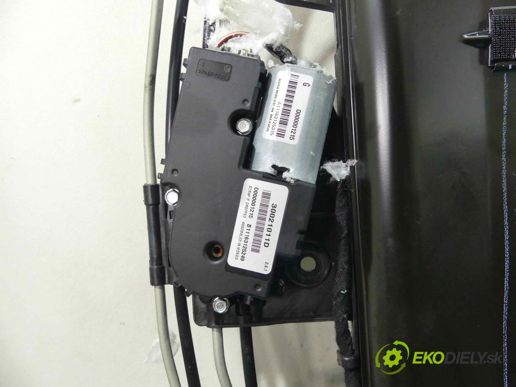 Saab 9-4X 3.0 V6 269KM automatic 198 kW 2997 cm3 5- Střešní okno: A11163125145 (Okna karoserie)