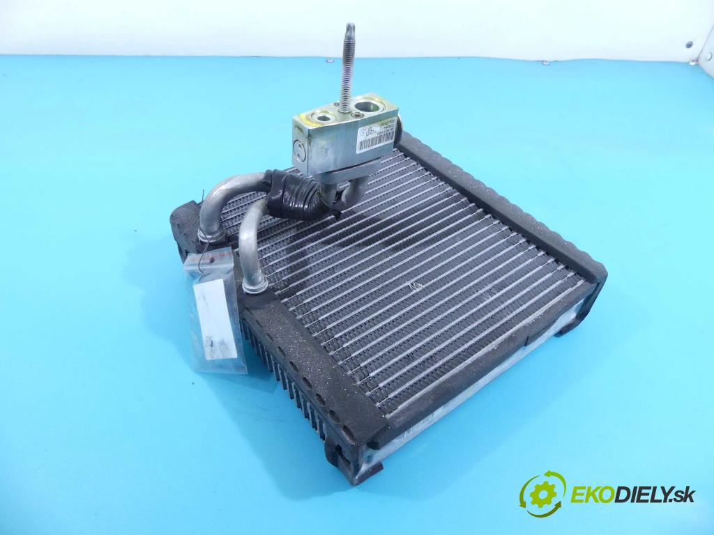 Saab 9-4X 3.0 V6 (LF1): 269KM automatic 198 kW 2997 cm3 5- radiator 52427385 (Radiátory kúrenia)