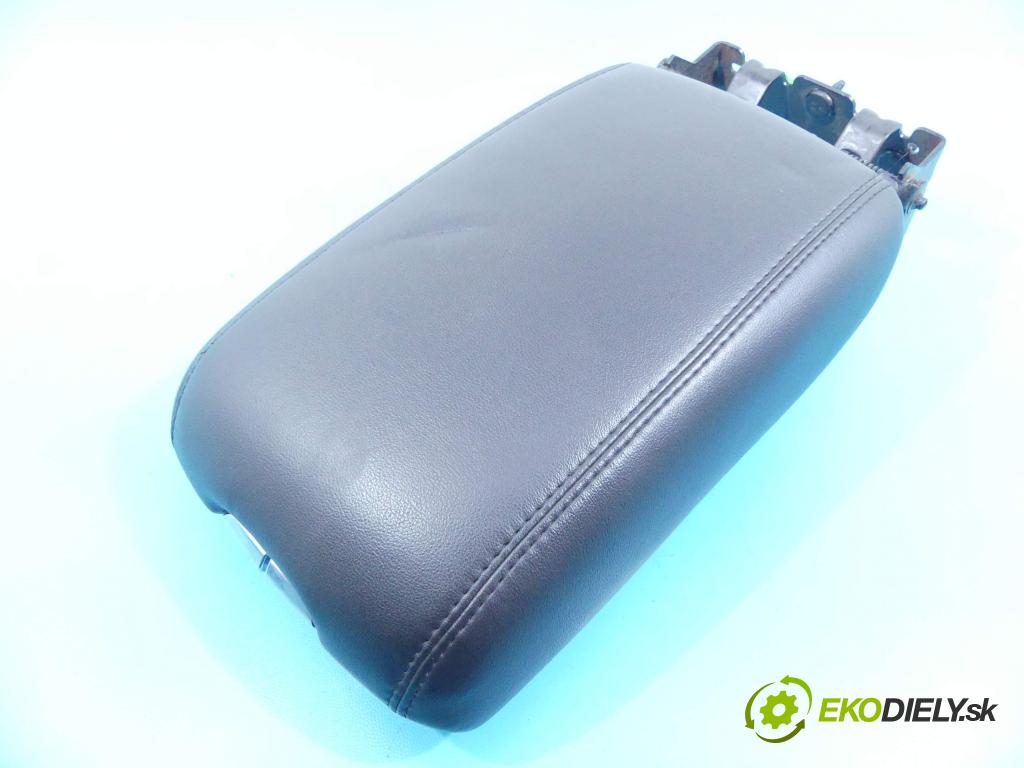 Saab 9-4X 3.0 V6 269KM automatic 198 kW 2997 cm3 5- operadlo ARM REST (Lakťové opierky)