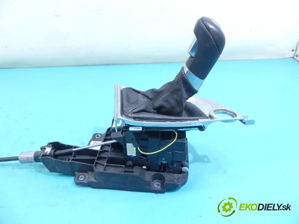 Saab 9-4X 3.0 V6 269KM automatic 198 kW 2997 cm3 5- Páka: Změny: stupeň,rýchlosť 20951250 (Rýchlostné páky / kulisy)